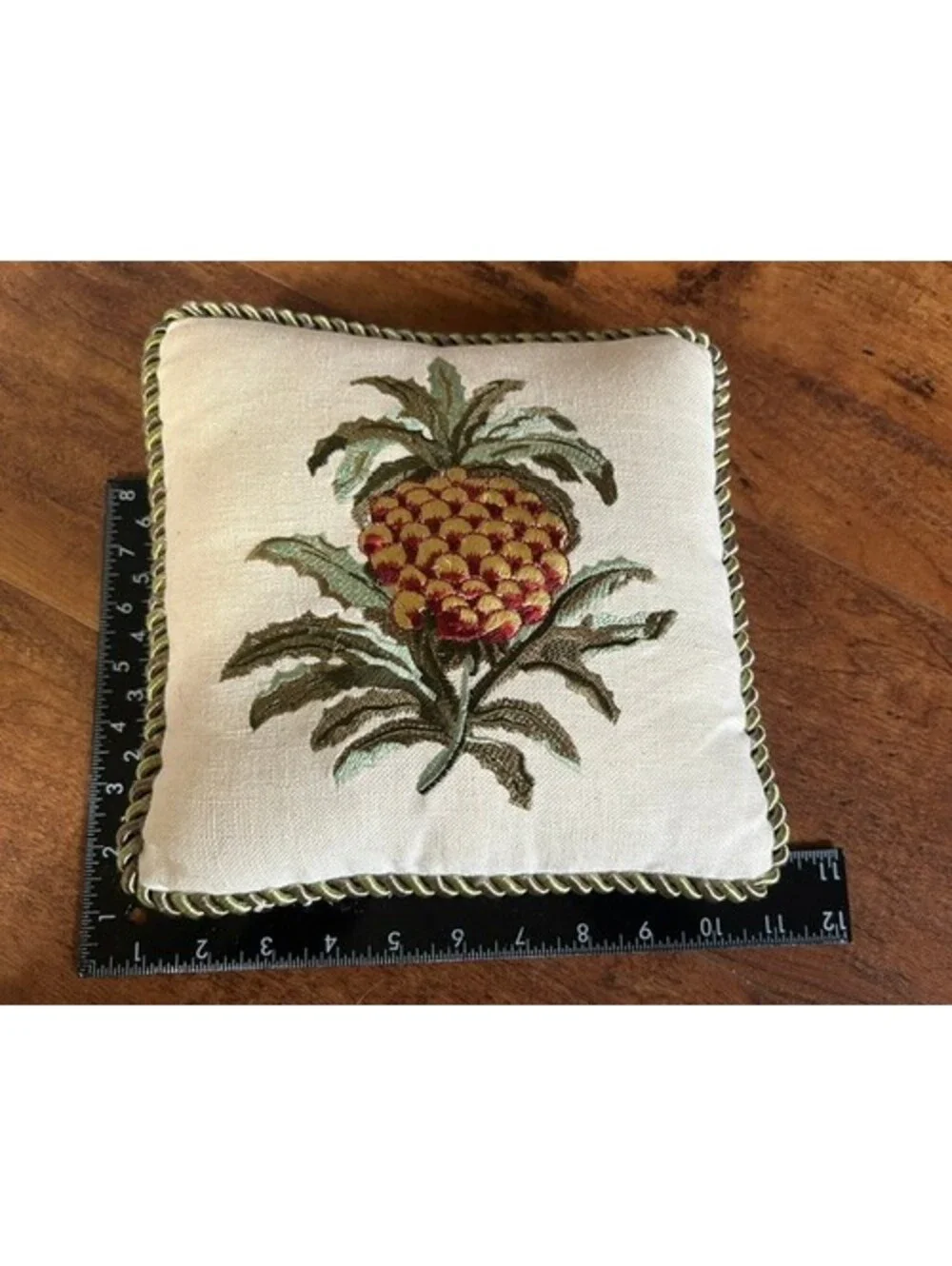 Decorative Embroidered Pineapple Throw Pillow with Green Trim